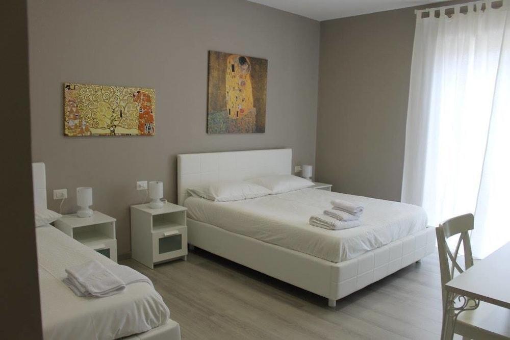 B E B Madonna Della Via Bed & Breakfast Caltagirone Eksteriør bilde