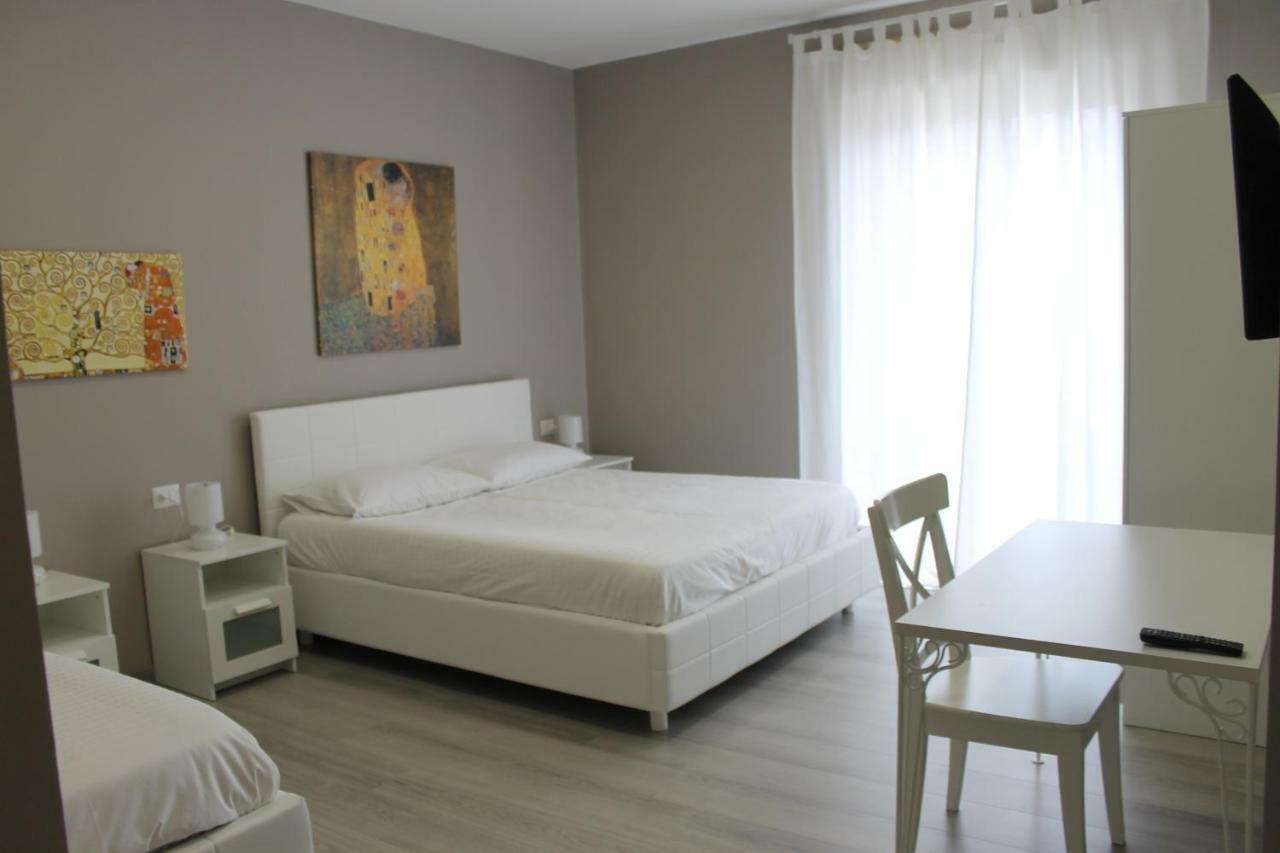 B E B Madonna Della Via Bed & Breakfast Caltagirone Eksteriør bilde